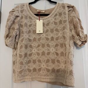 Solitaire Crochet Floral Top